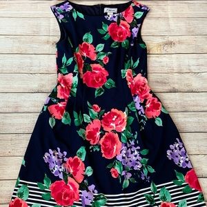 Jessica Howard sleeveless floral dress.